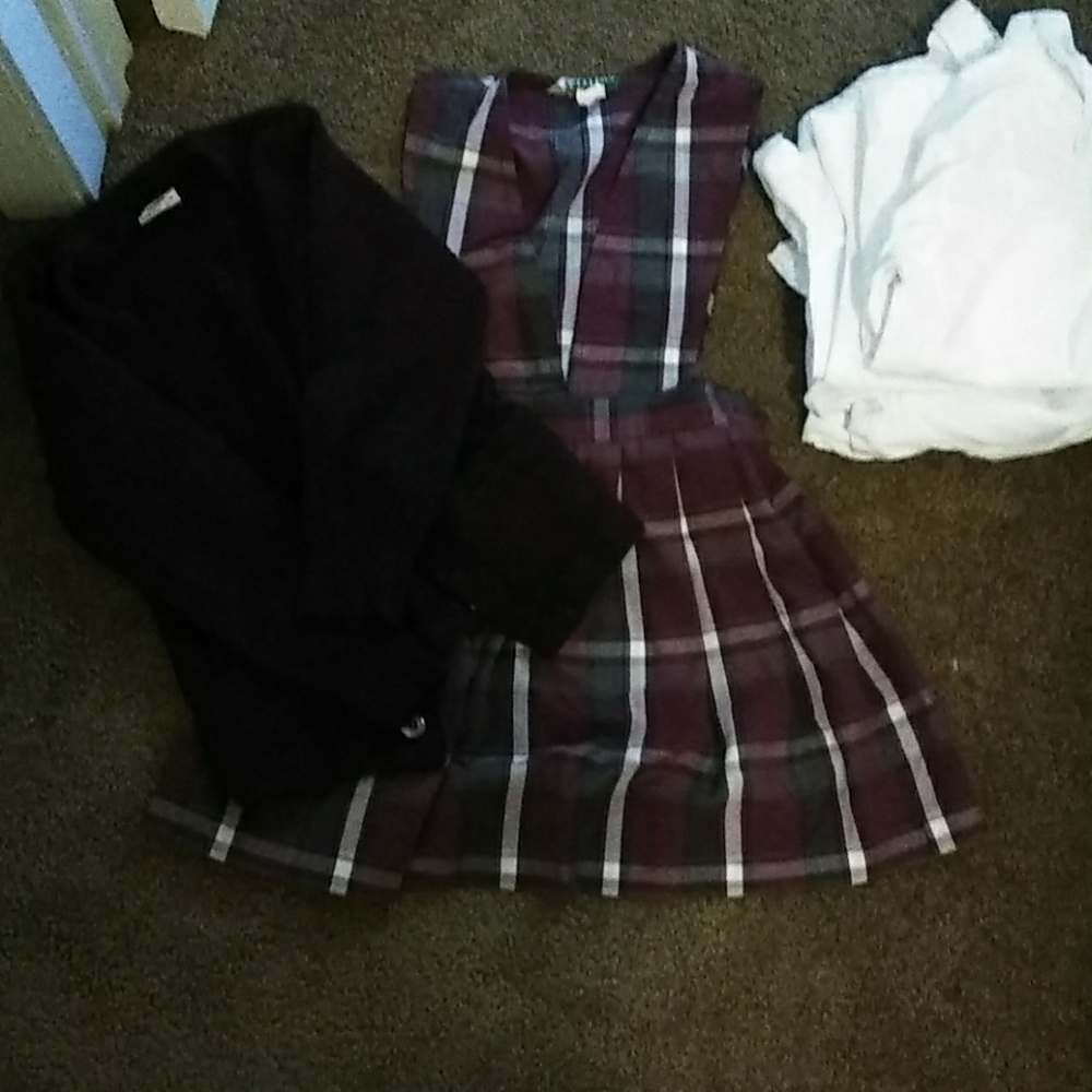 Flynn & Ohara school uniform jumper w/ sweater!!